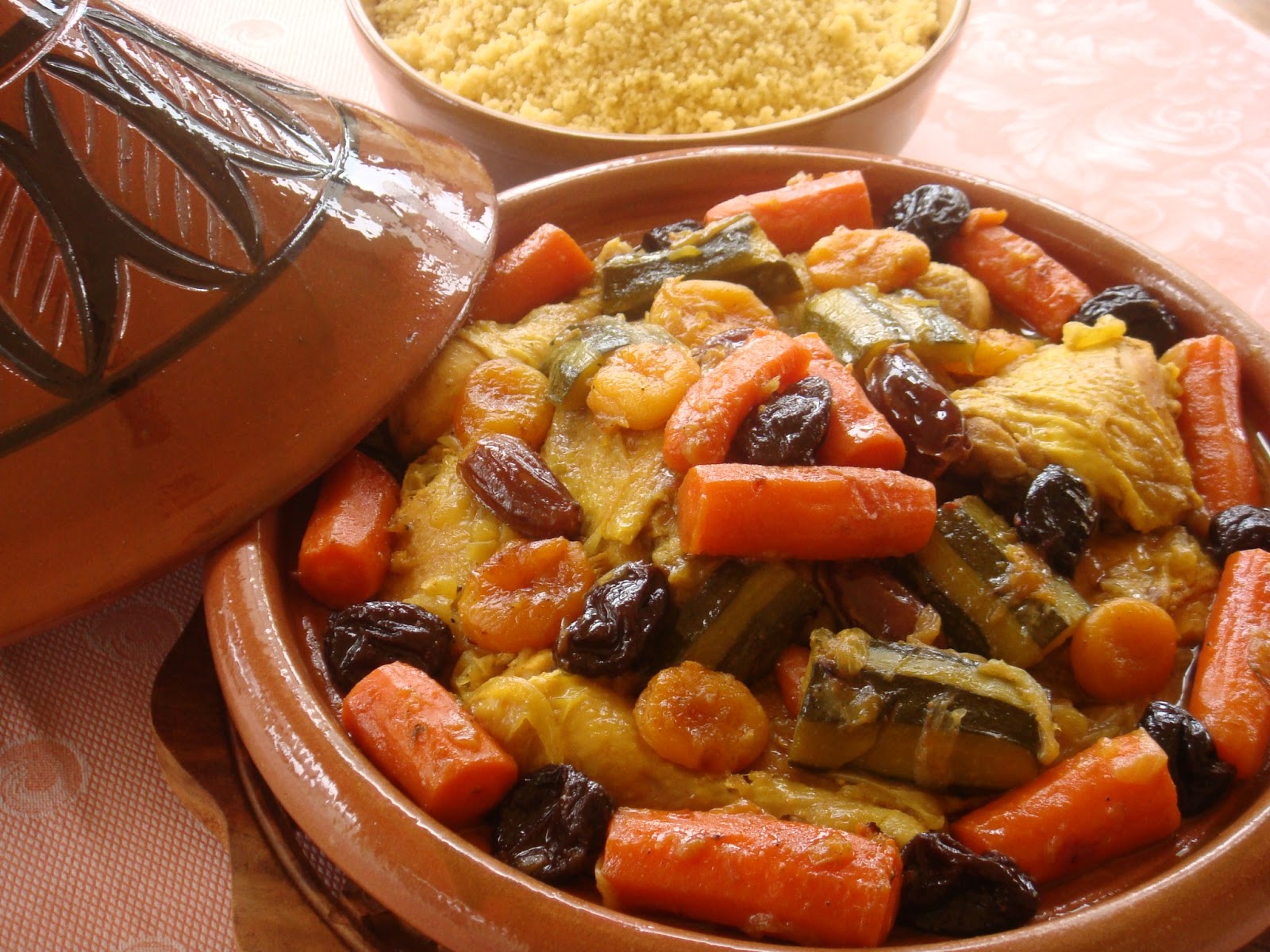 Sopita de la olla Tajine de pollo