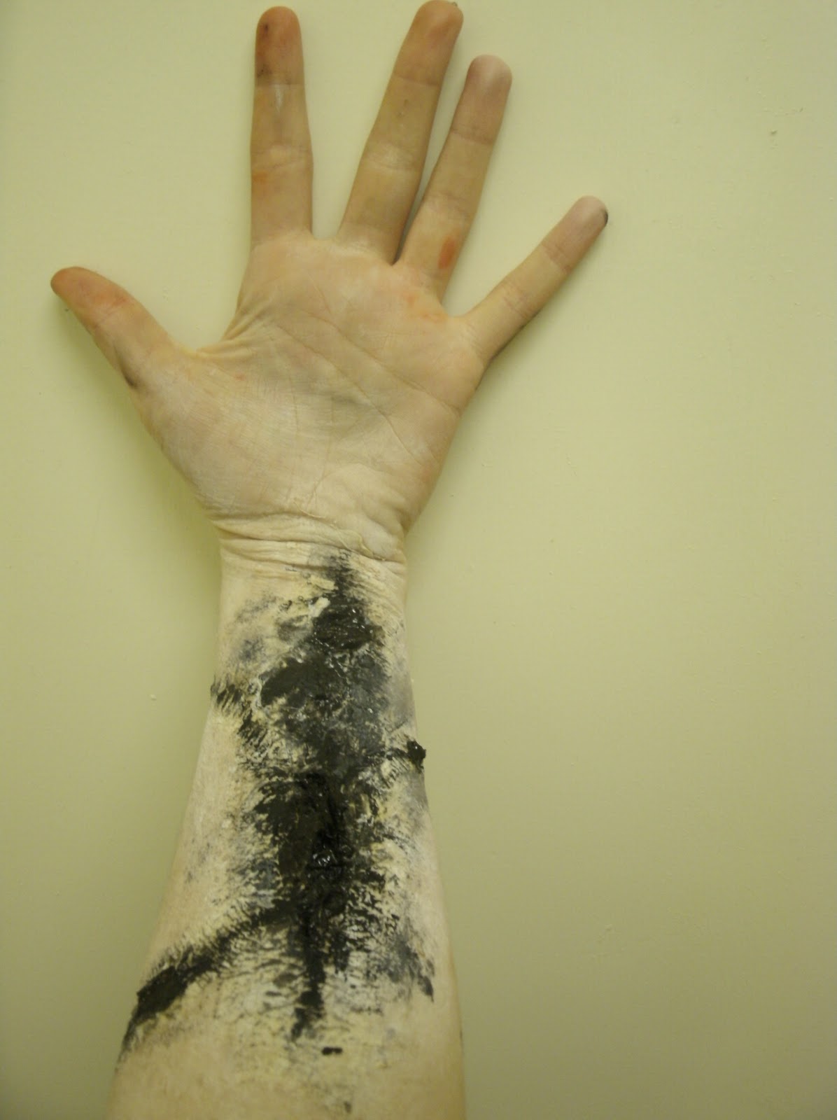 MakingAMonster More prosthetic wounds