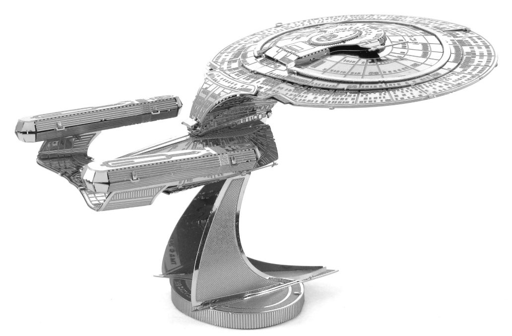 The Trek Collective: Star Trek Metal Earth model kits