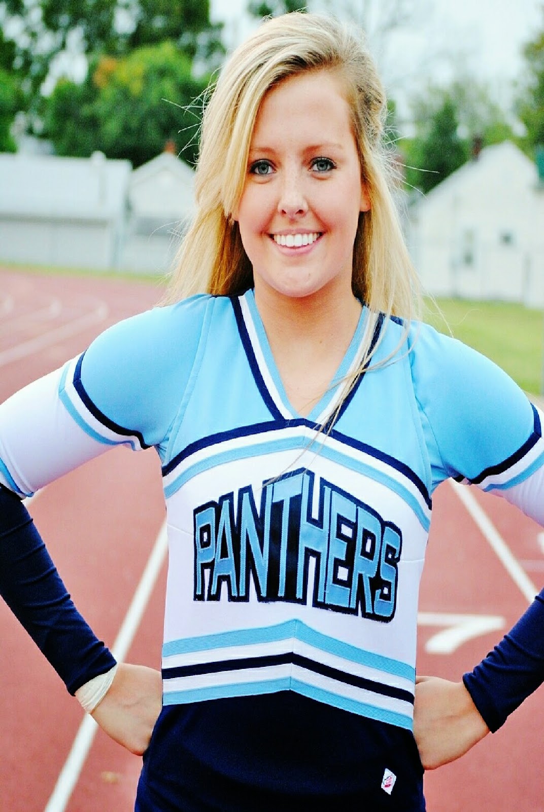 HOME OF THE JERSEY PANTHERS Cheerleaders/Blue Crew/Mascot
