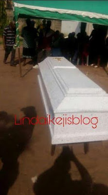 1 Photos: 27 year old lady who died after allegedly drinking concoction given by her pastor, buried amidst tears