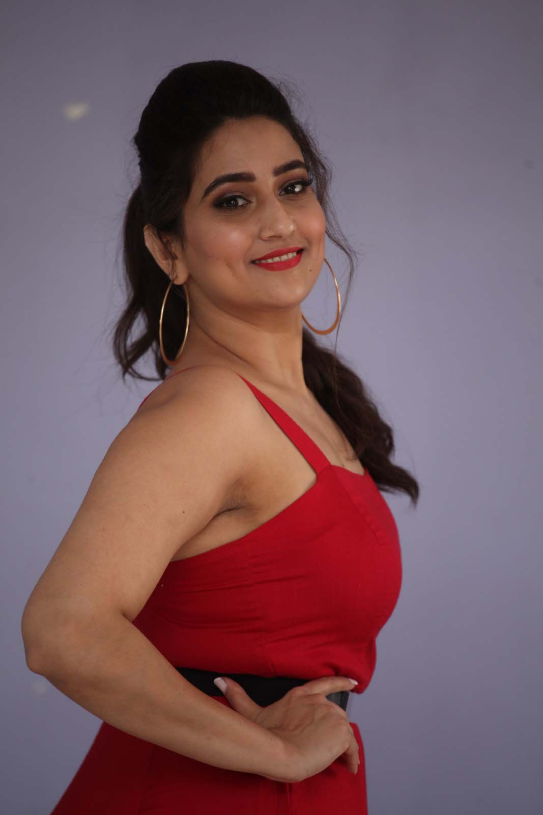 Telugu Tv Anchors Sex - Telugu Tv Anchor Manjusha Hot In Sleeveless Red Top Dvirals 53454 | Hot Sex  Picture