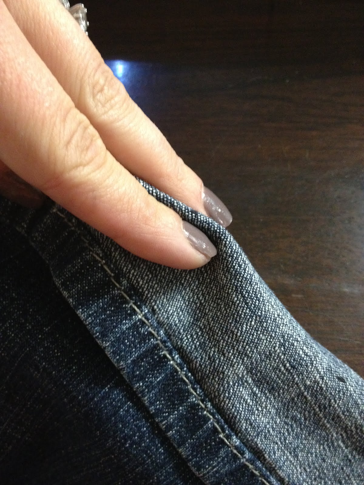 Mothering with Creativity: How to Hem Your Jeans and Keep the Original Hem