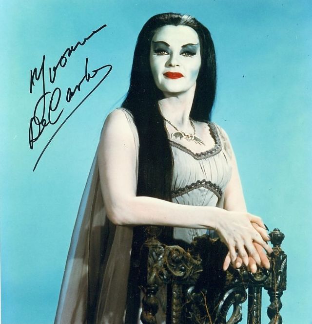 Amazing Color Photos of Yvonne De Carlo as Lily Munster in the Hit