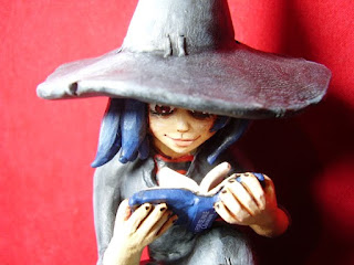 orme magiche morgana strega streghetta statuette sculture action figure personalizzate fatta a mano modellini mascotte da colorare