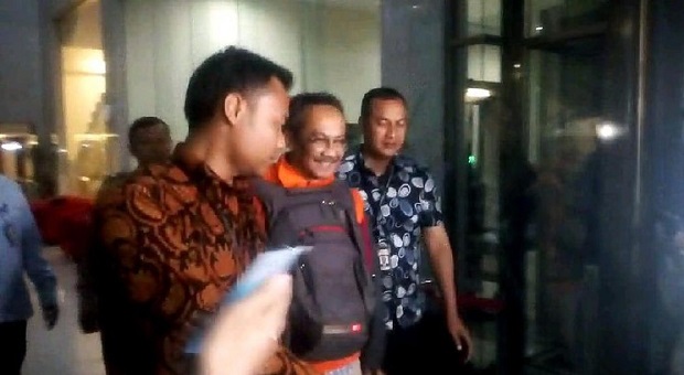 Penyuap Bupati Cirebon Ditahan KPK