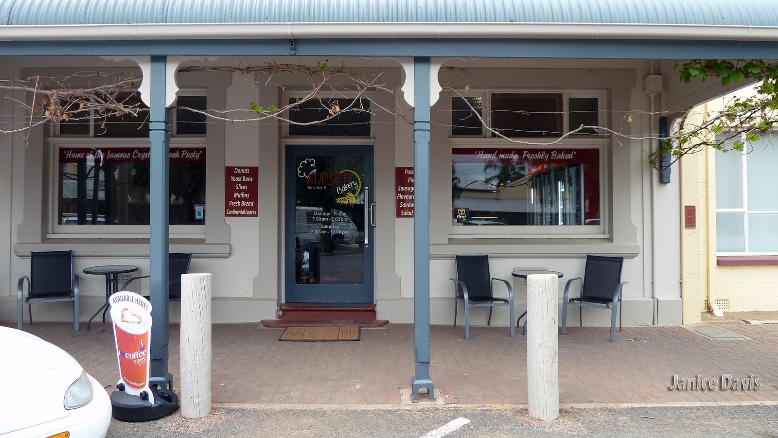 thoughts & happenings Lunch at Crystal Brook, South Australia
