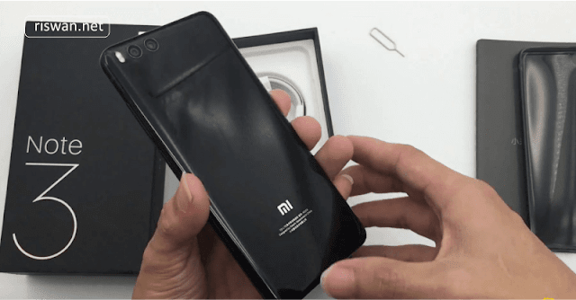 6 Hp Xiaomi RAM 6GB dengan Harga Termurah 2018 - Xiaomi Mi Note 3