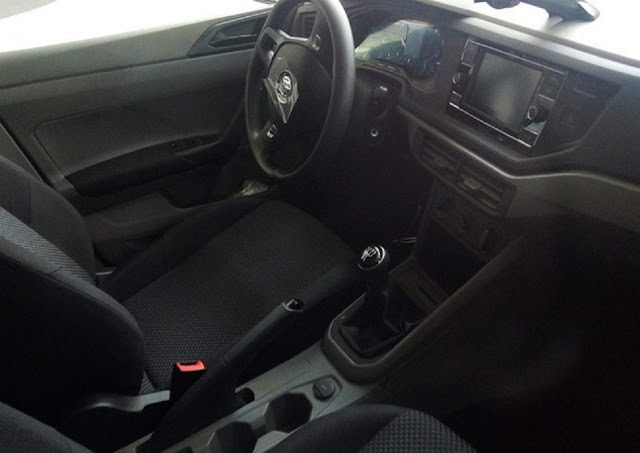 VW Polo 1.0 MPI 2018 - interior