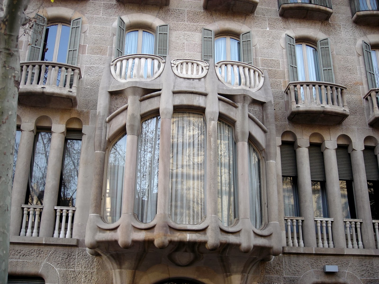 BARCELONA: CASA SAYRACHS y CASA MONTSERRAT (Arquitectura modernista