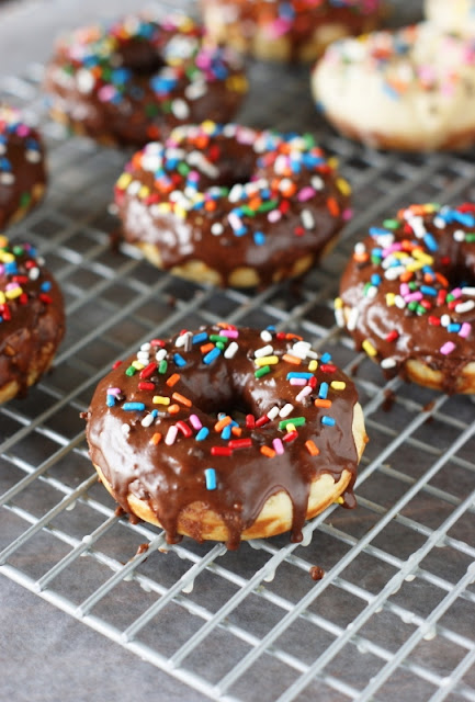 Chocolate Glazed Baked Donuts ~ fresh-made donuts, without the fuss of frying!   www.thekitchenismyplayground.com