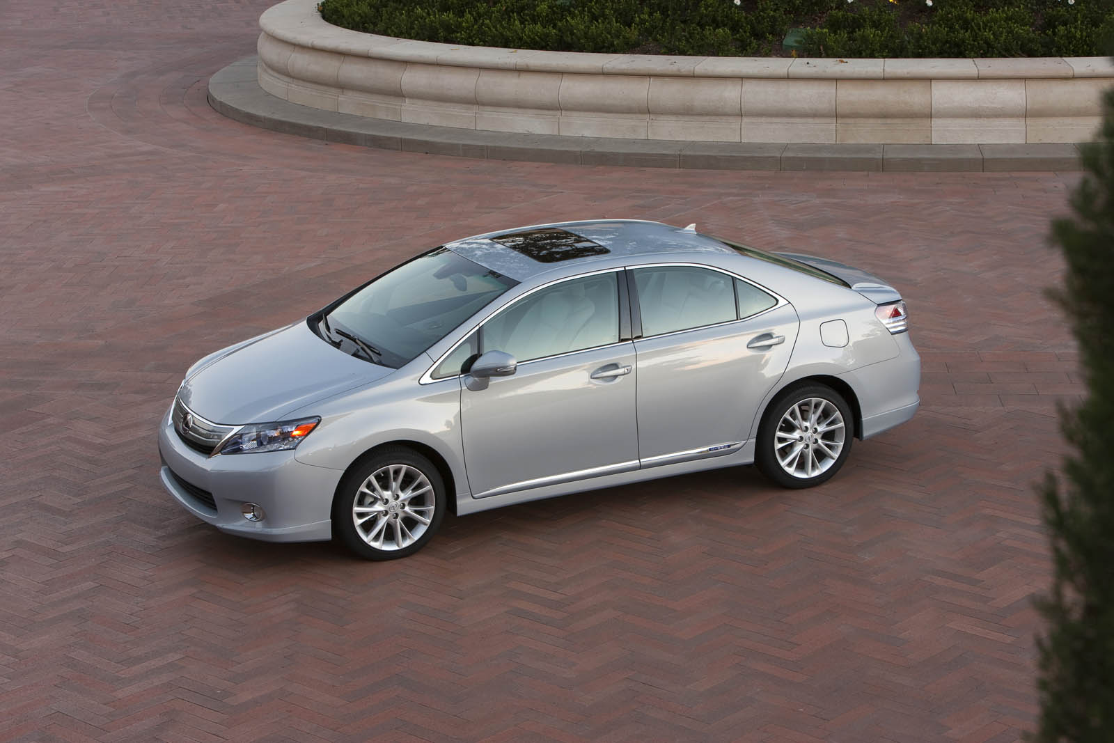 Lexus HS Hybrid Recalled Again... This Time For The Electric Motor