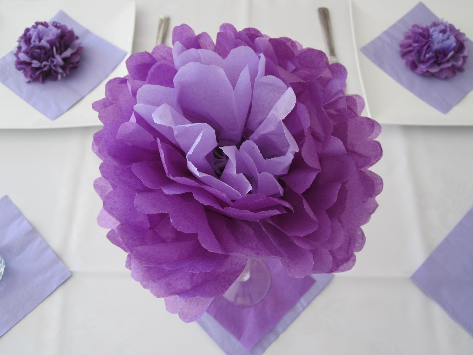 How To Make Flowers With Tissue Paper