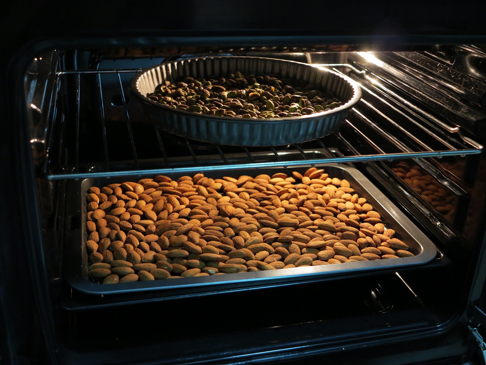 Kylie Yuen ♕ 2 MunchDiary Homeroasted Nuts