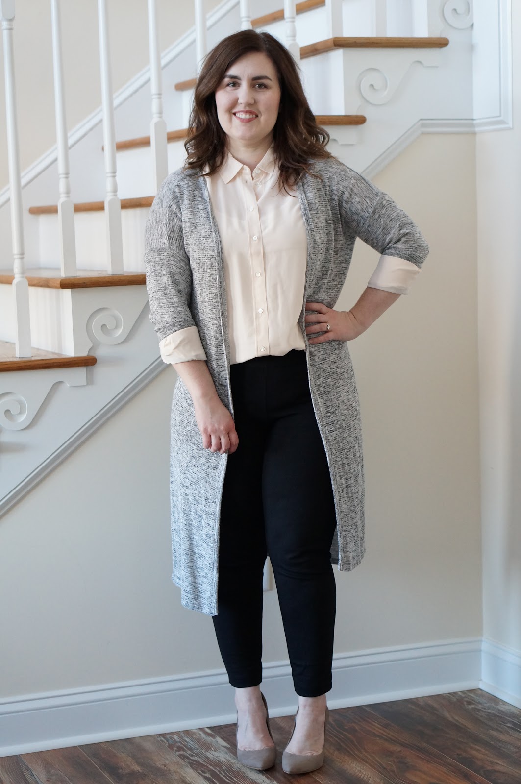 North Carolina style blogger Rebecca Lately shares her review of Everlane's Relaxed Silk Shirt.  Read more here!