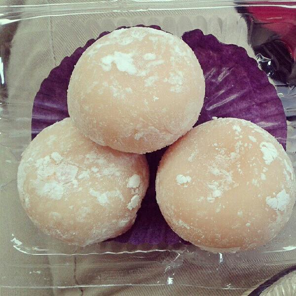 siogse MOOYU, Mochi Frozen & Mochi Yoghurt