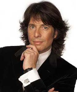 Laurence Llewelyn Bowen