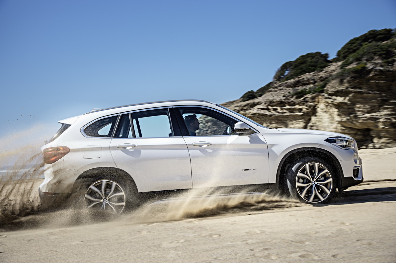 2016 BMW X1 Moves Into Its Second Generation [76 Photos ... 2016 BMW X1 Moves Into Its Second Generation [76 Photos ...