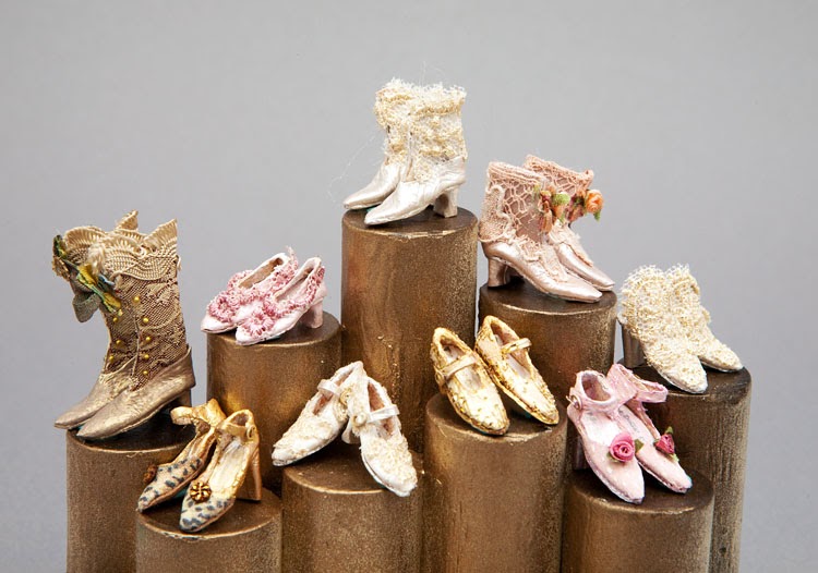 Good Sam Showcase of Miniatures Shoemaker The Dolls Cobbler