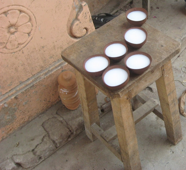 tazze in terracotta di chai