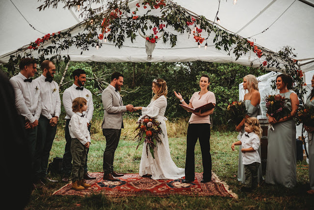 TO THE AISLE AUSTRALIA | INGRID AND CHRIS REAL WEDDING FEATURE LEMON POPPY PHOTOGRAPHY WEDDING COUNTRY BOHO SMOKE BOHO