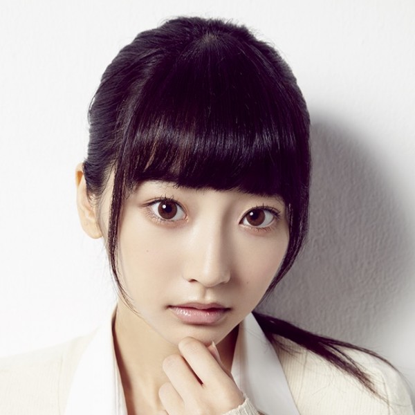 Japanese Girls Update: The Smaller the Iris, The Better! Sanpaku Eyes