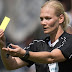 Jadi Wasit Wanita Pertama Di Liga Jerman 2017-2018, Steinhaus: Saya Siap Pimpin Pertandingan!