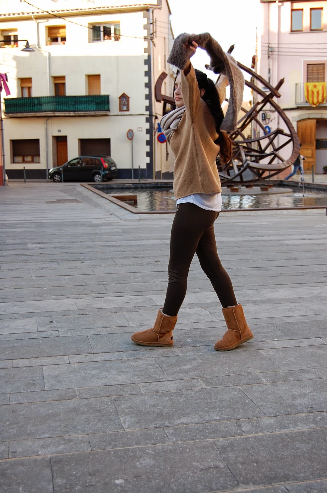 outfit botas ugg beige