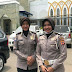 Polwan Cantik Polres Karawang Lakukan Pengamanan di Lingkungan Masjid
