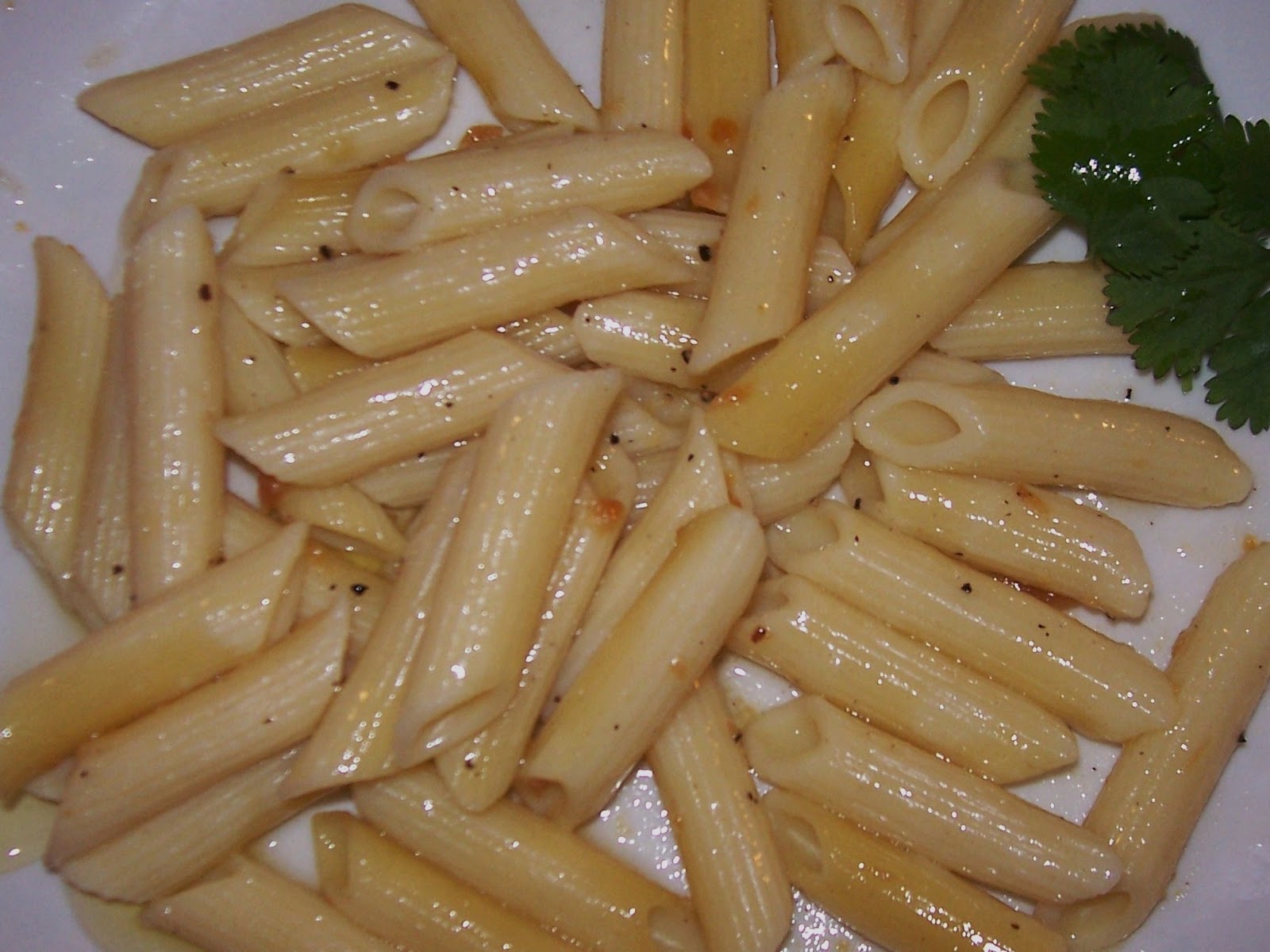 Mommy's Kitchen Creations Penne Rigate with a Garlic Butter Sauce
