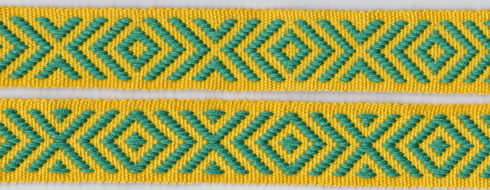 Durham Weaver Band weaving with 15 pattern threads