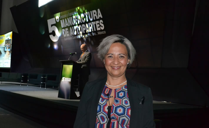 Marcela López Castro, senior Purchasing Manager de Ford México, participó en el 5° Simposio y Exposición Manufactura de Autopartes que se llevó a cabo en el Centro de Congresos de Querétaro, la semana pasada. (Foto: Vanguardia Industrial). 