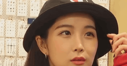 ggulbest com gif factory rainbow youngest jo hyeonyeong ggulbest com gif factory rainbow youngest jo hyeonyeong