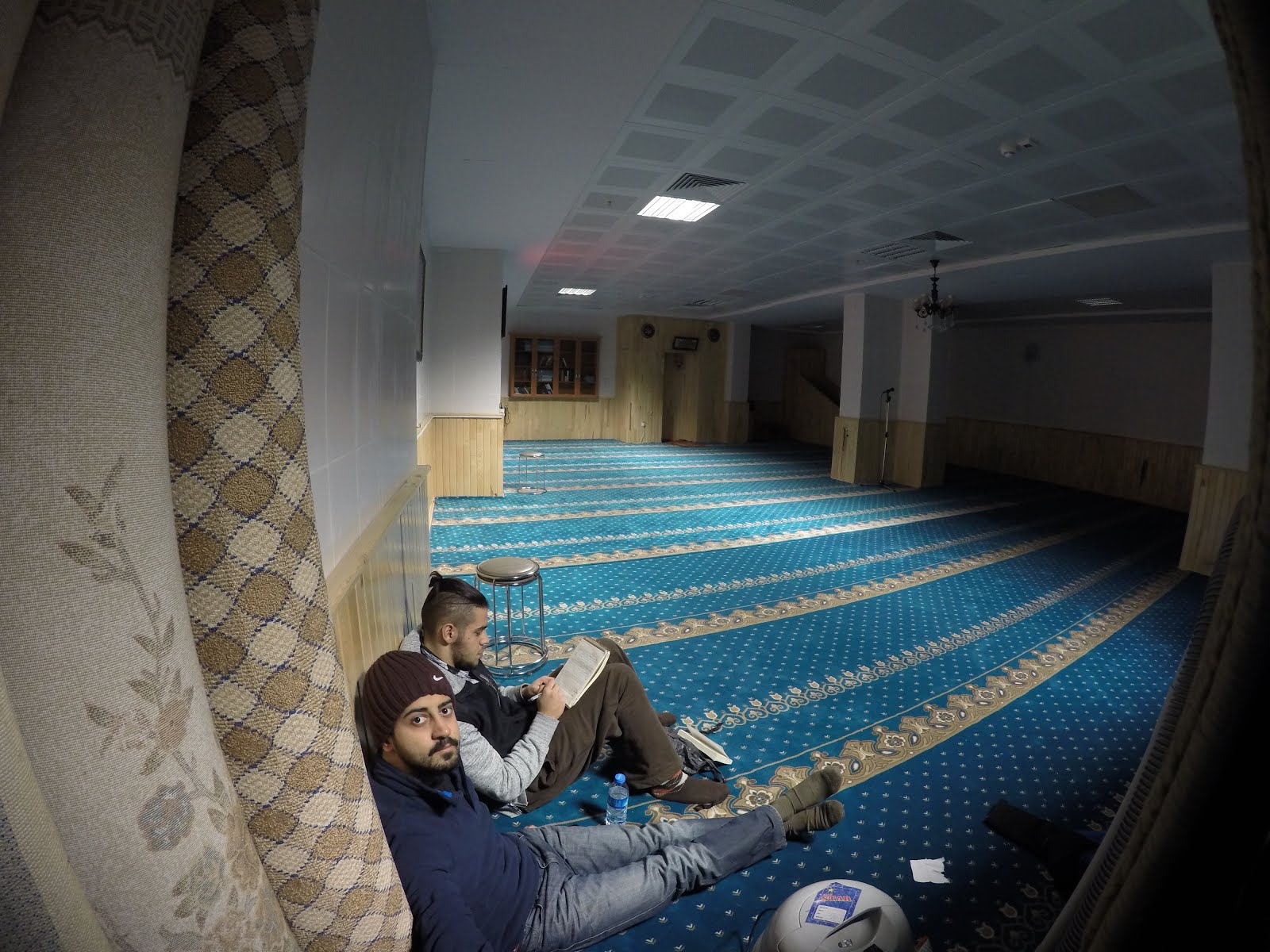 Bisnis Jakarta 11 November 2016