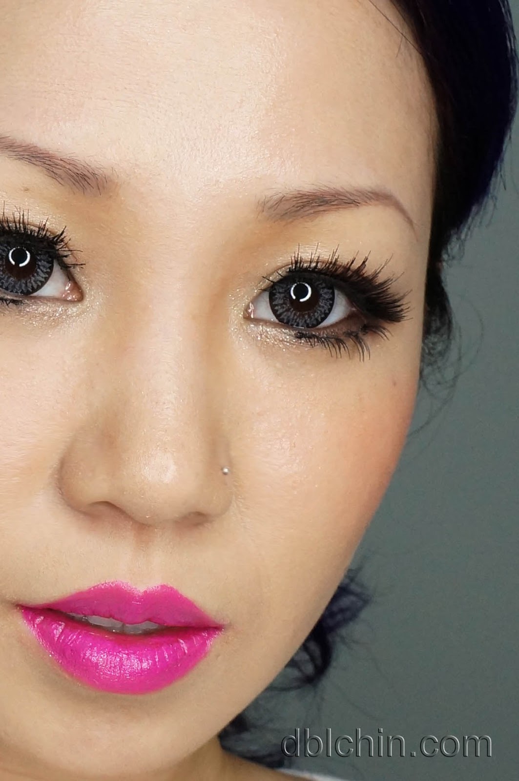 shocking pink lipstick