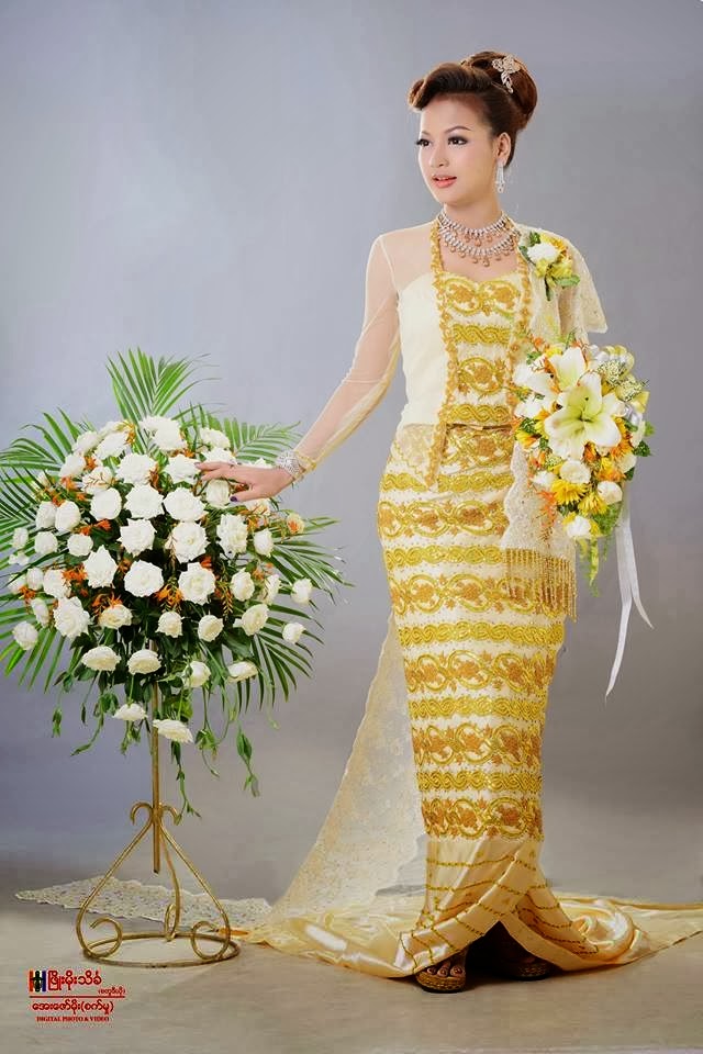 Nan Khin Zayar - Beautiful Wedding Dress Up Photos - www.burmesemodel.com