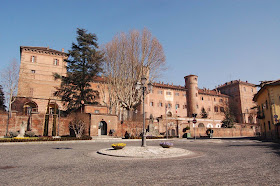 The handsome castle at Moncalieri now houses a training college for the Carabinieri