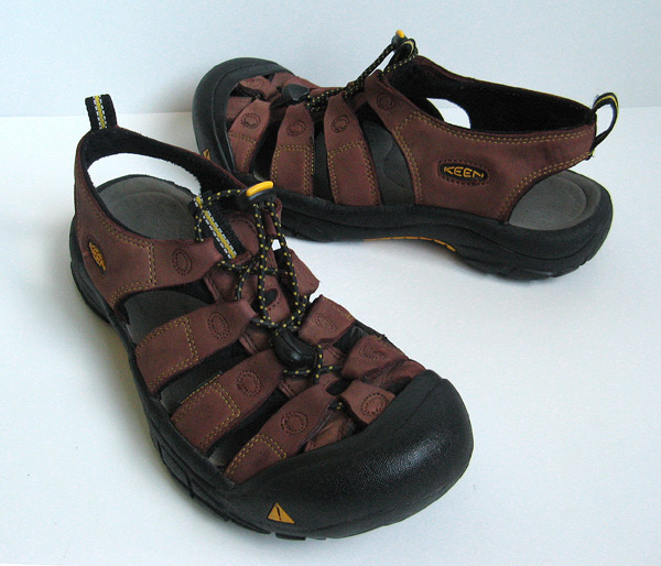 KEEN BROWN LEATHER NEWPORT H2 SANDALS WOMENS SIZE 9