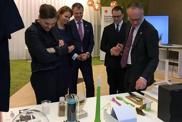 Crown Princess Victoria and Prince Daniel visited Stora Enso's Innovation Centre
