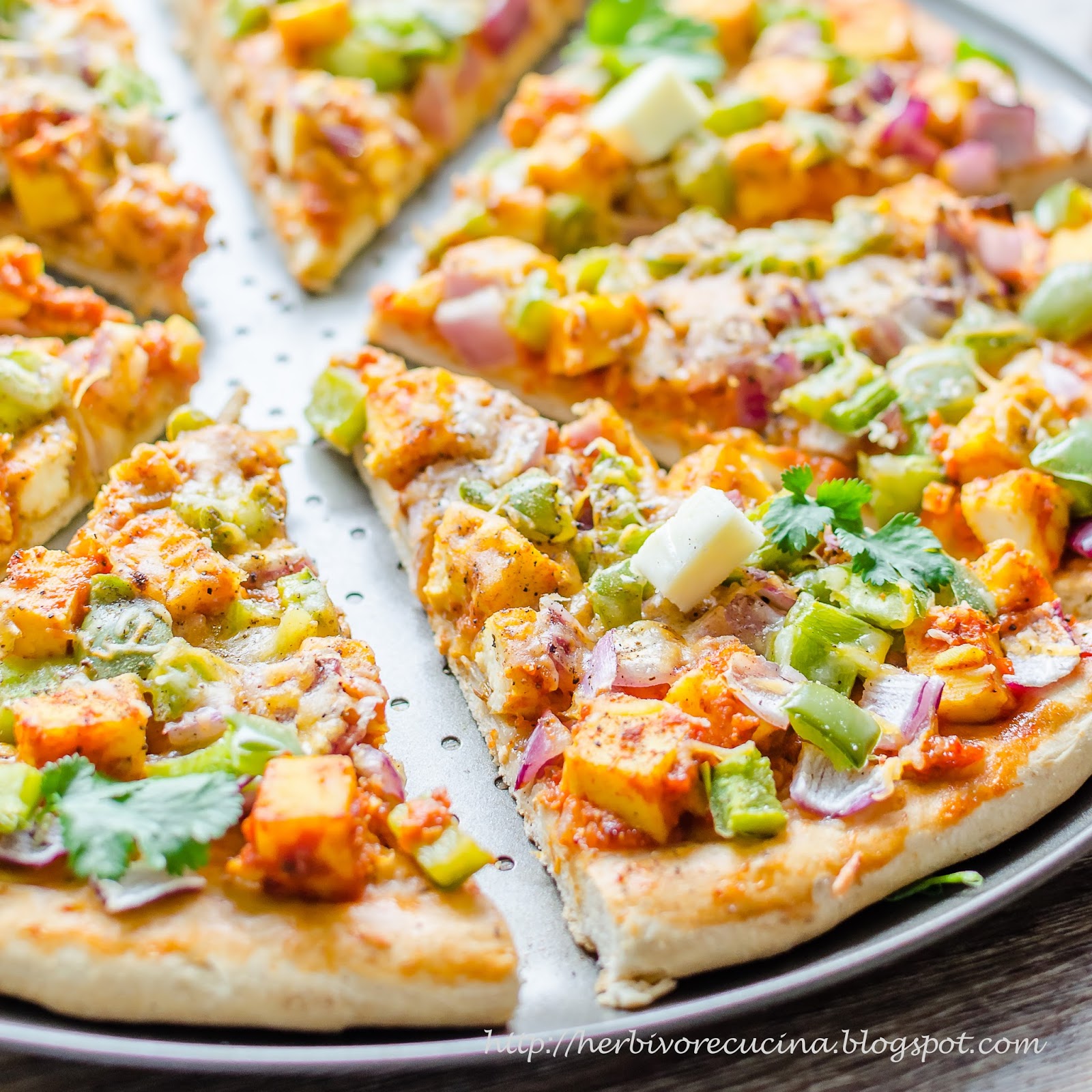 Herbivore Cucina Paneer Pizza