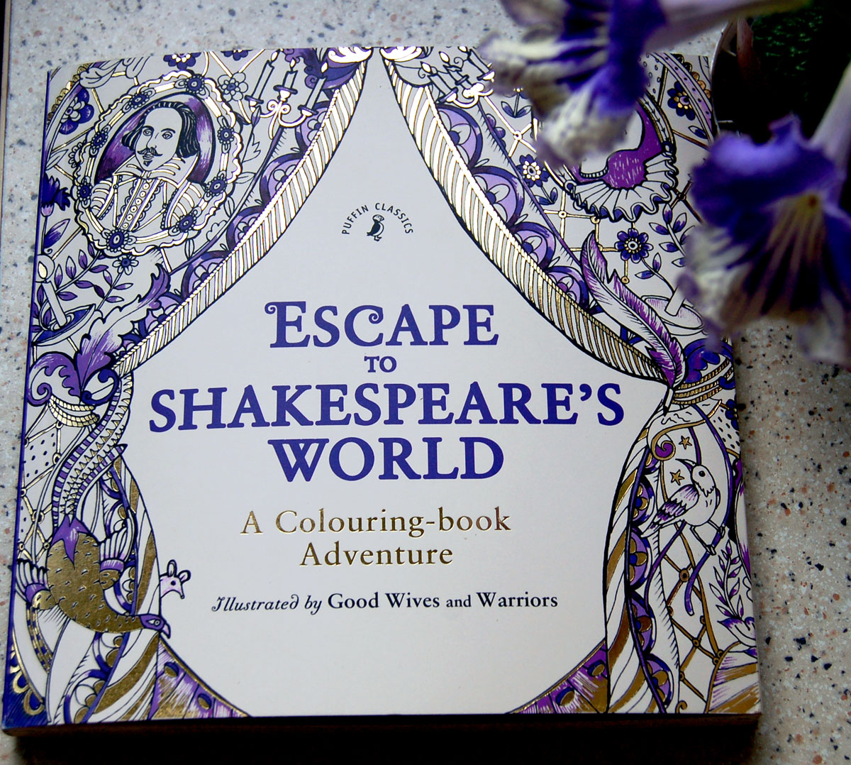 Shakespeare's world. Escape to Shakespeare обложка. World of Shakespeare.