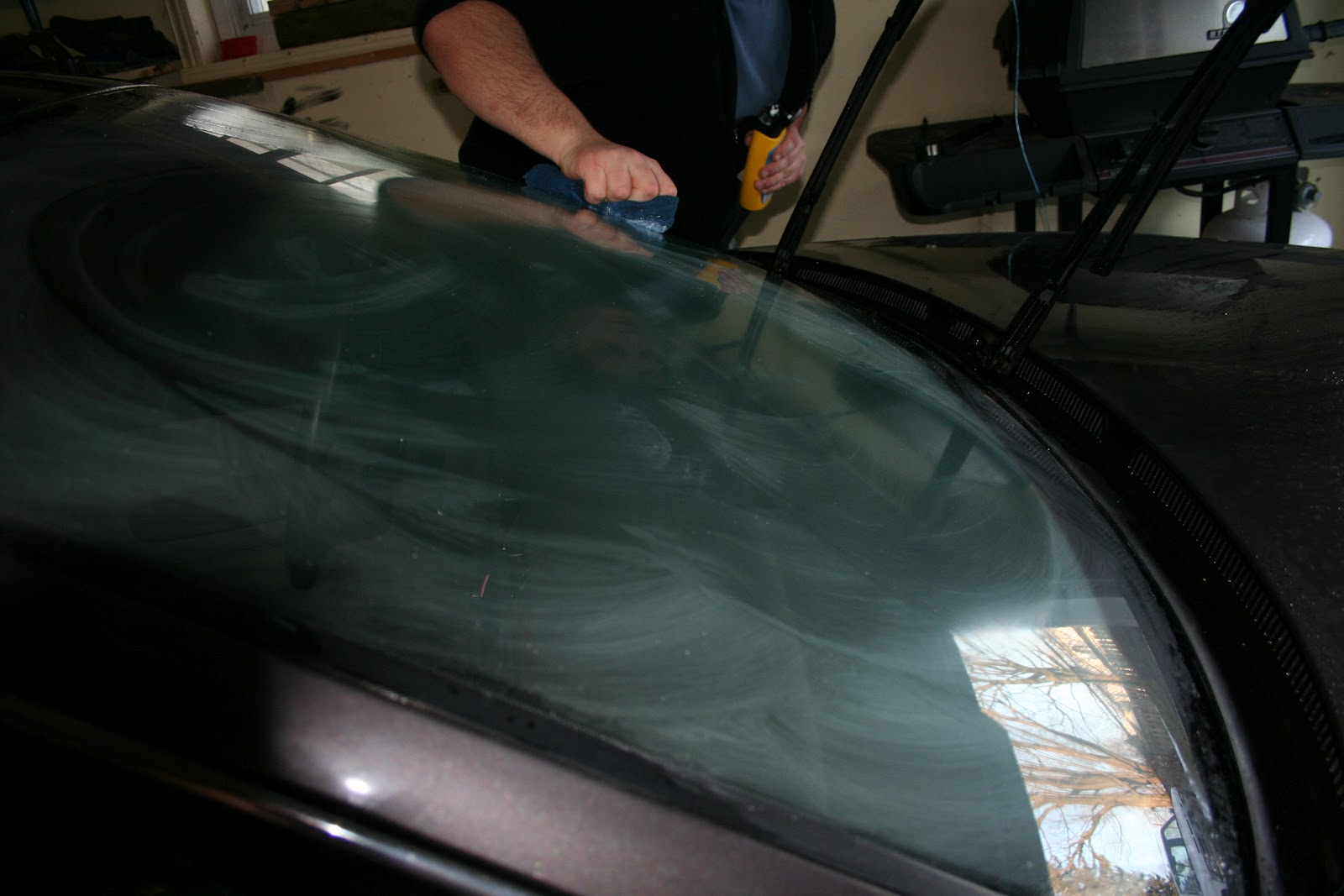 Review of and howto apply Rainx plastic and glass water repellent