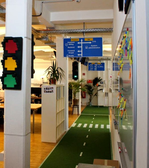 Neo arquitecturaymas: Decorar con señales de tráfico