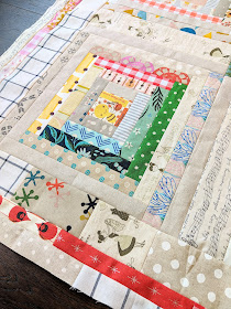 Linen and Canvas Log Cabin Quilt by Heidi Staples for Fabric Mutt