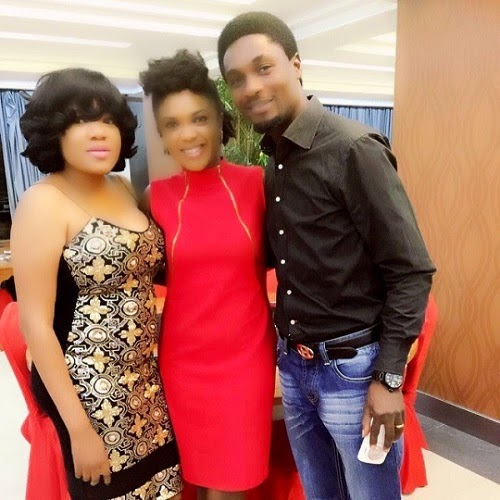 omoni oboli birthday dinner
