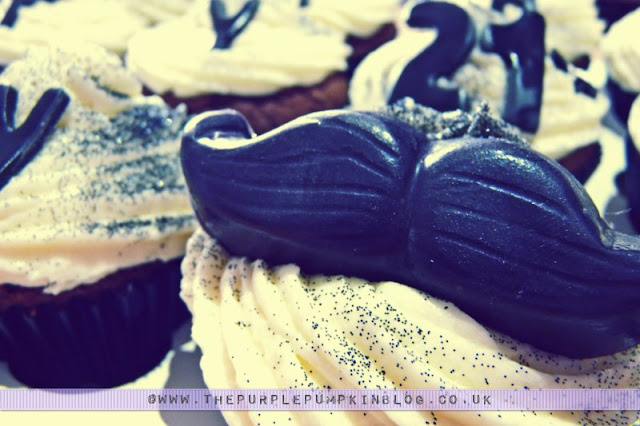 Moustache Cupcakes
