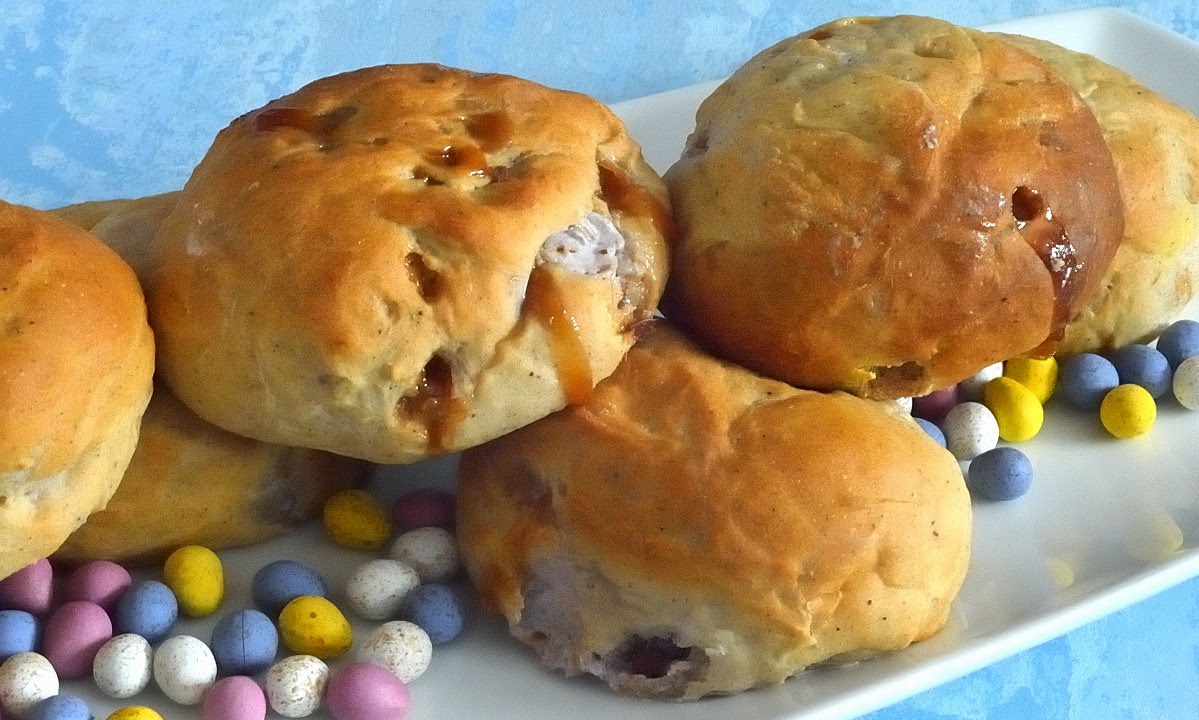 Chocolate Fudge Bread Buns Bready, Steady, Go! Utterly Scrummy Food