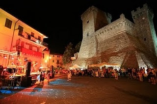 ROCCONE FESTIVAL -musica ambiente e cultura -Piancastagnaio (SI) Musica per tutti i gusti!!