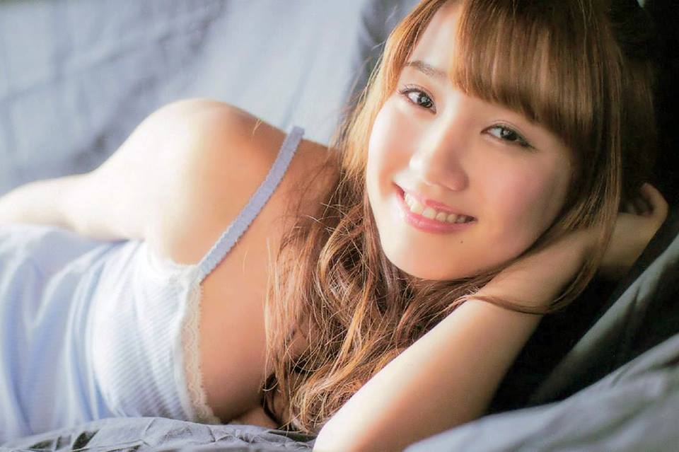 Kato Rena AKB48 Gravure on BUBKA 2014.04