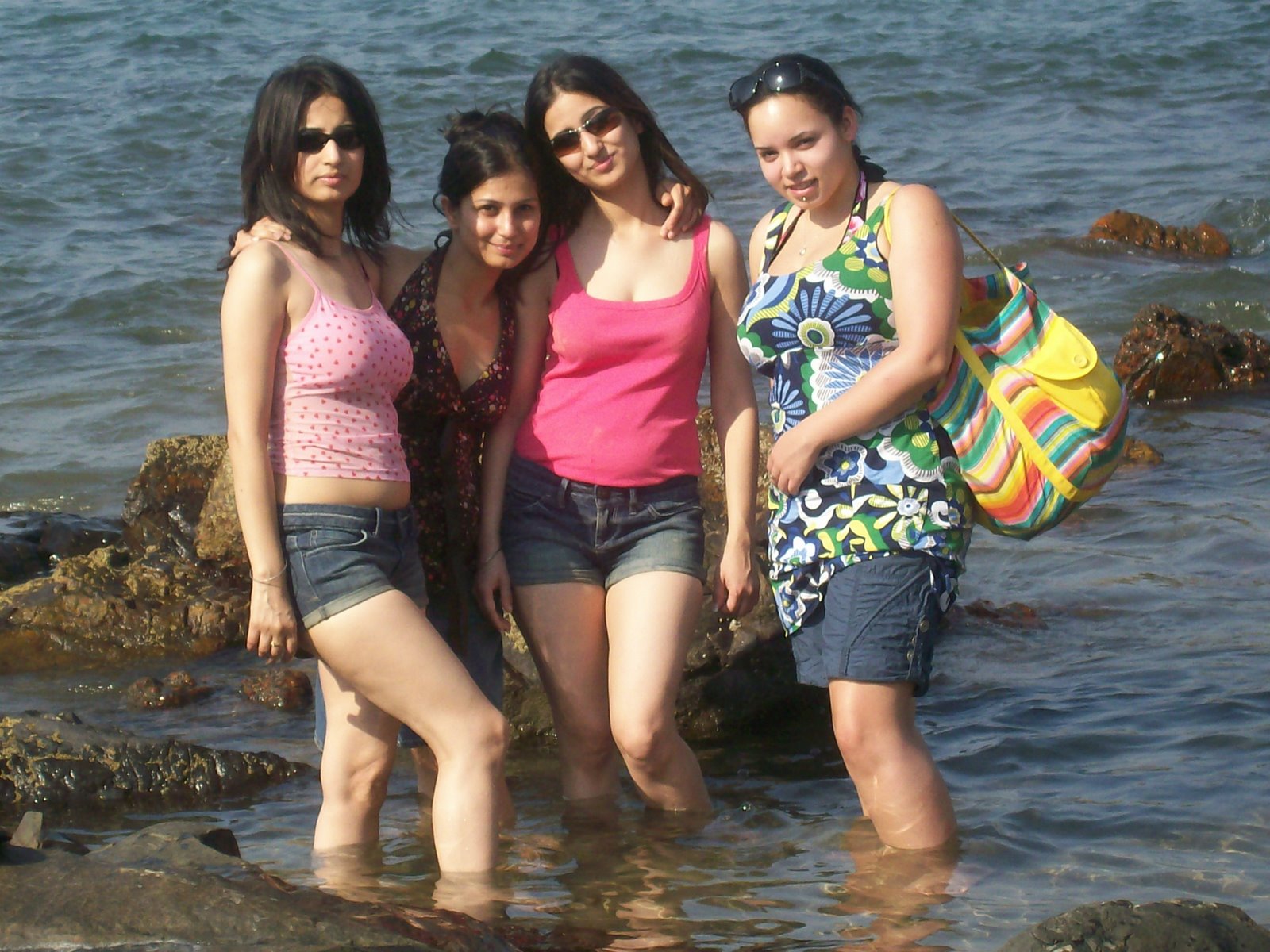 Hot Sexy Girls Indian Bikini Girls